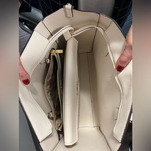 Michael Kors tote